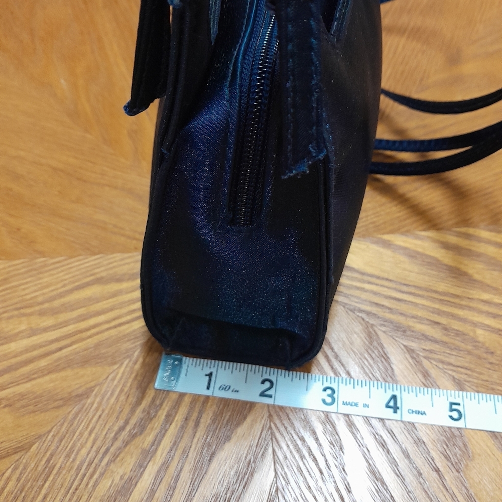 Elegant Dark Blue Satin Crossbody Bag  Size:OS  Kf Ltd - Picture 6 of 8